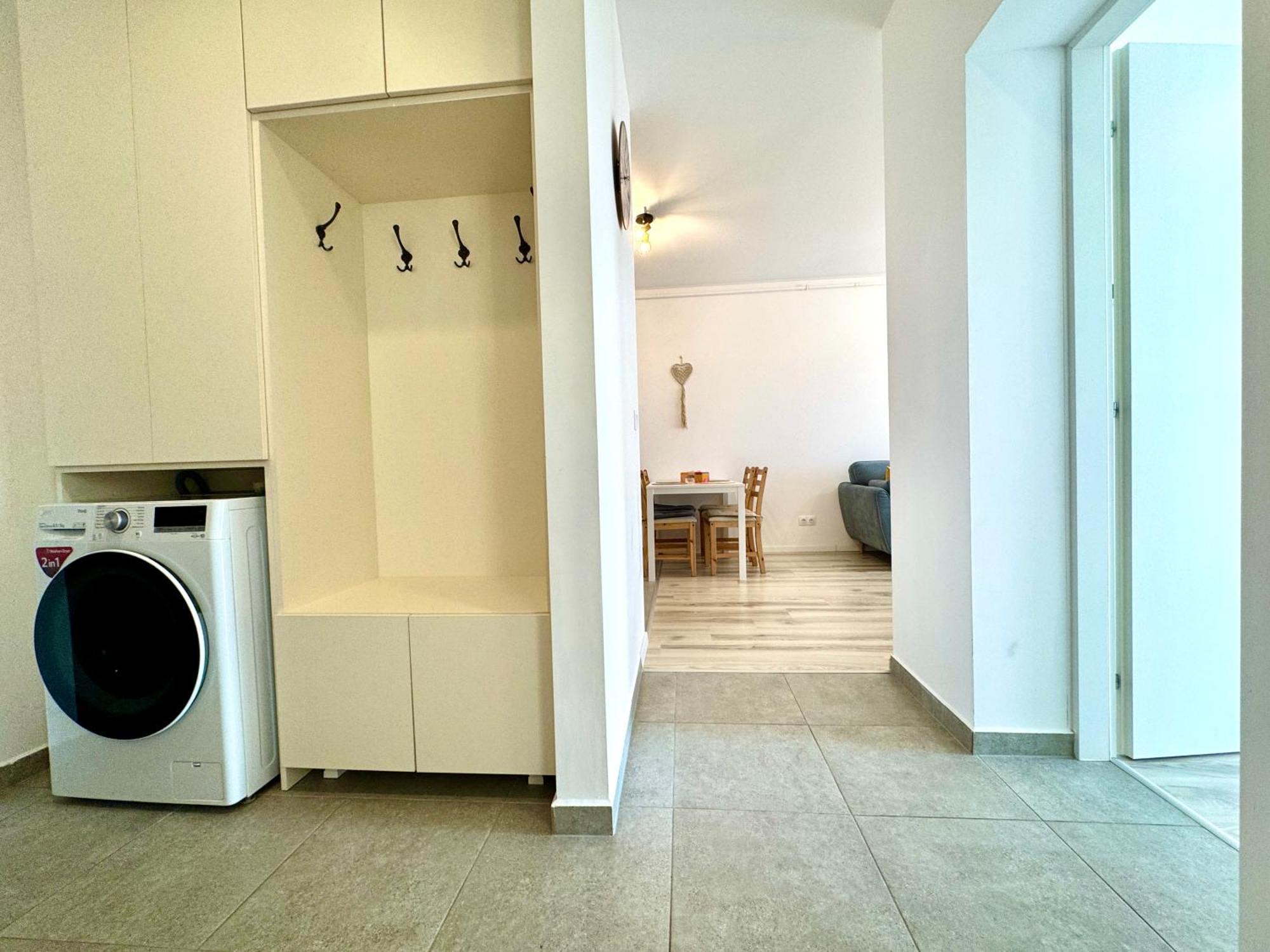 טימישוארה Luca'S Forest Apartment מראה חיצוני תמונה